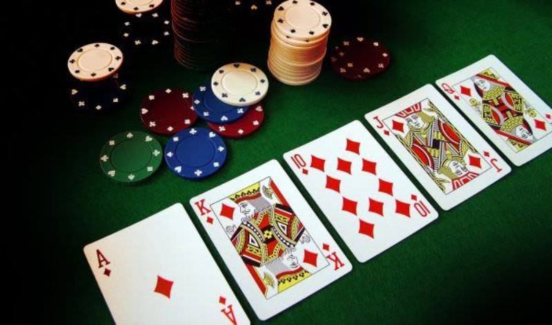 Game bài Ngầu Hầm